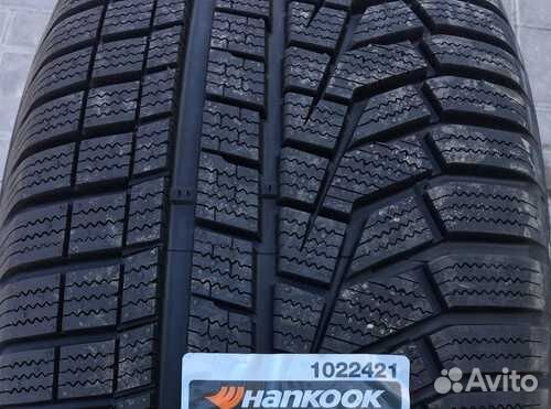 Hankook Winter I'Cept Evo2 W320A SUV 275/40 R22 107V
