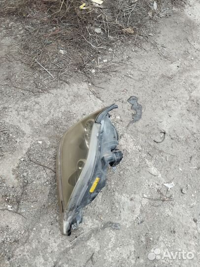 Фара правая lexus rx300