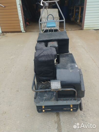 Мотобуксировщик