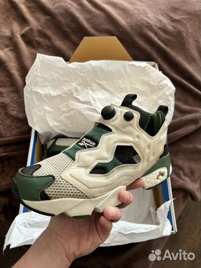 Reebok insta pump