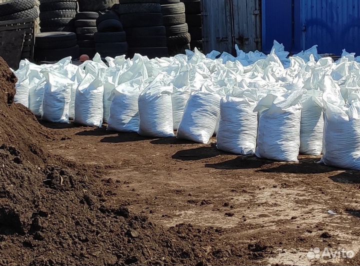 Земля плодородная в мешках