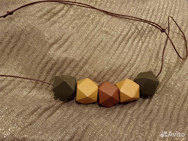 Ожерелье бижутерия