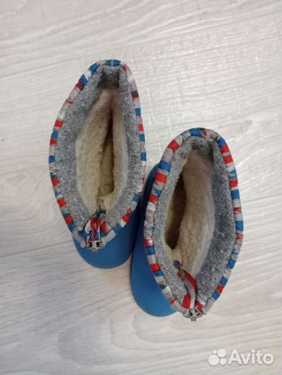 Резиновые сапожки 21