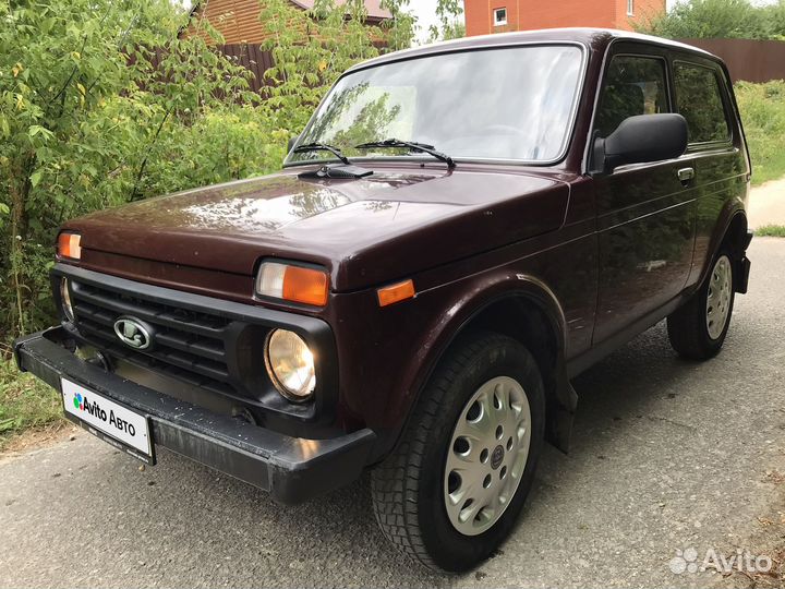 LADA 4x4 (Нива) 1.7 МТ, 2011, 157 000 км