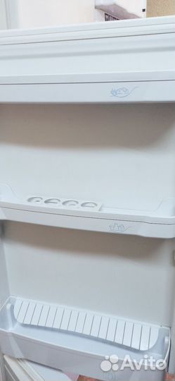 Холодильник Индезит двухкамерный. Доставка