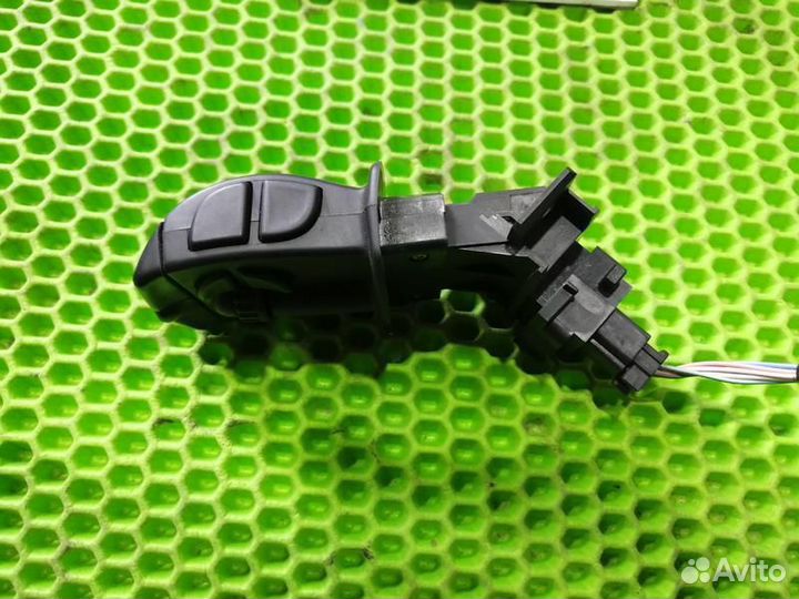 Кнопки управления магнитолой Renault Megane 3