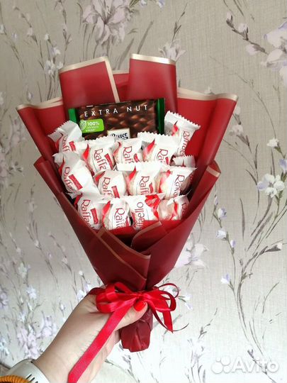 Съедобный букет из Рафаэлло на 1 сентября