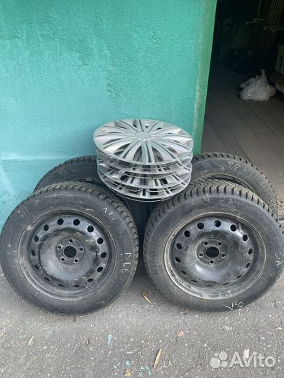 R15 Kumho WinterCraft ice Wi31+ 185/60, PCD 5x100 DIA 38