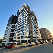 2-к. квартира, 65 м², 14/17 эт.