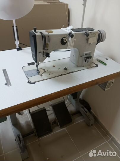 Швейная машина промышленная м-22