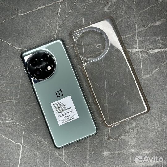 OnePlus 11, 16/512 ГБ