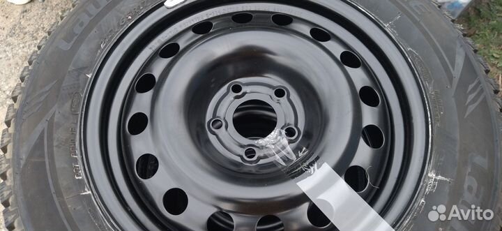 Laufenn LF22 215/65 R17