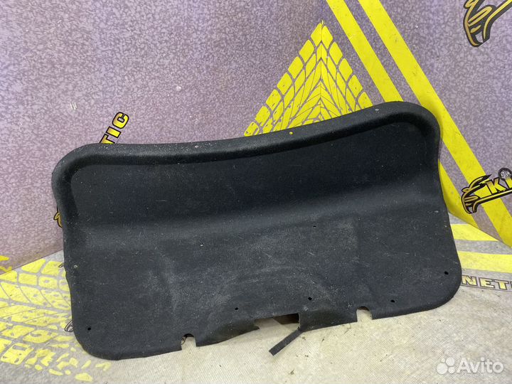 Обшивка (defect) крышки багажника Фокус 2 седан