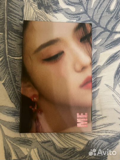 Официальный альбом Джису «Me»