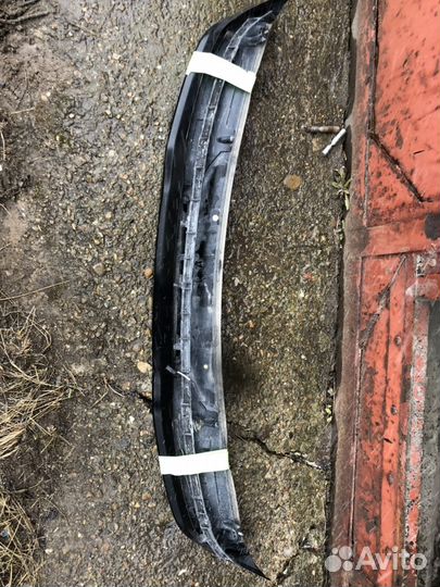 Спойлер крышки багажника Порше Кайенн 958