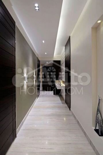 2-к. квартира, 61 м², 4/13 эт.