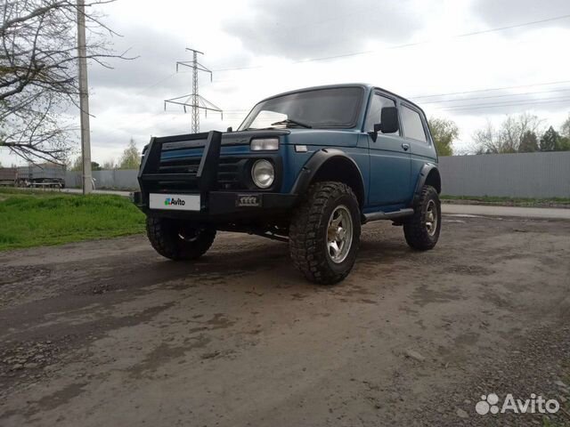 LADA 4x4 (Нива) 1.7 МТ, 2000, 215 000 км