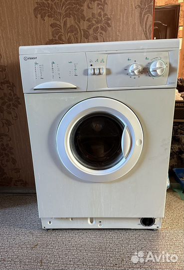 Стиральная машина indesit