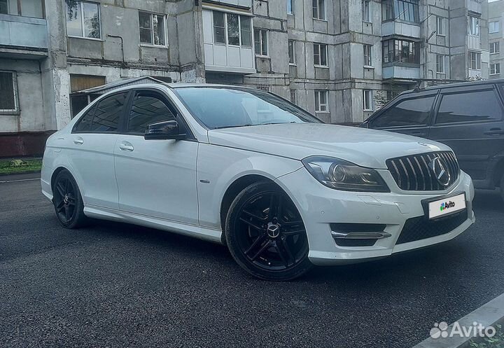 Mercedes-Benz C-класс 1.8 AT, 2012, 290 000 км