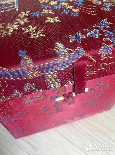 Китайская чашечка в красивой коробочке