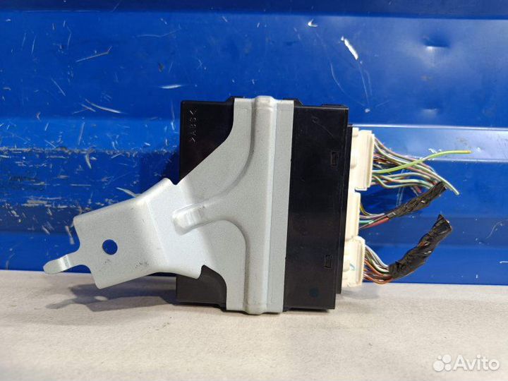 Блок управления центральным замком Mazda Cx-7 1