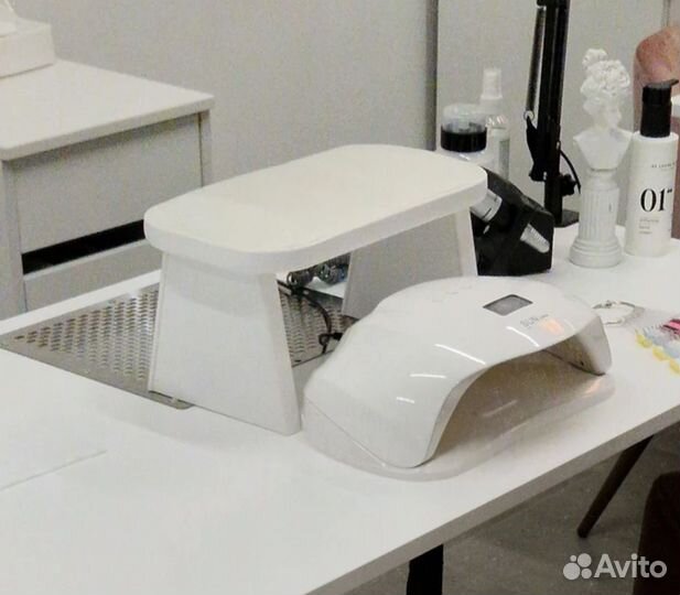 Лампа для ногтей