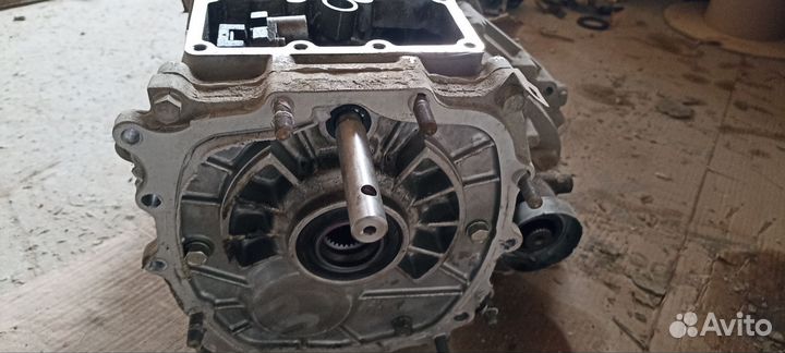 Раздаточная коробка Л200 сс