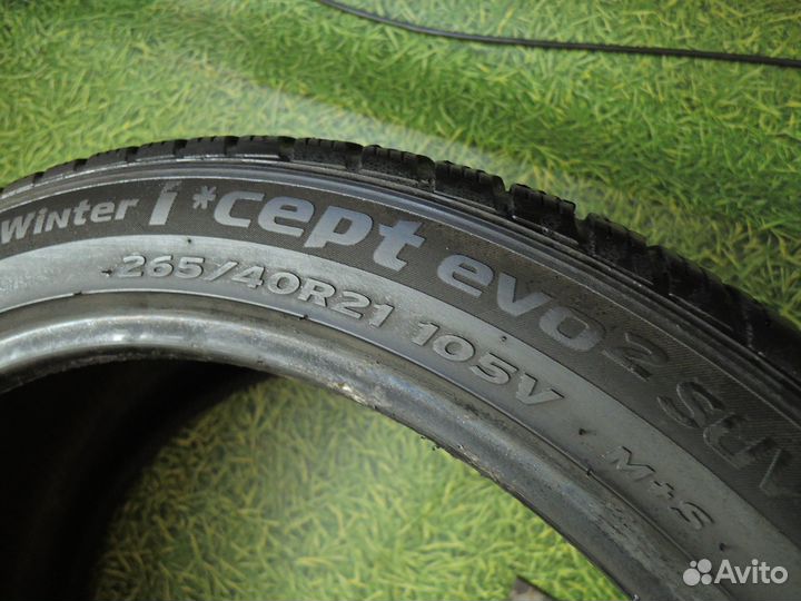 Hankook Winter I'Cept Evo2 W320 265/40 R21 и 295/35 R21