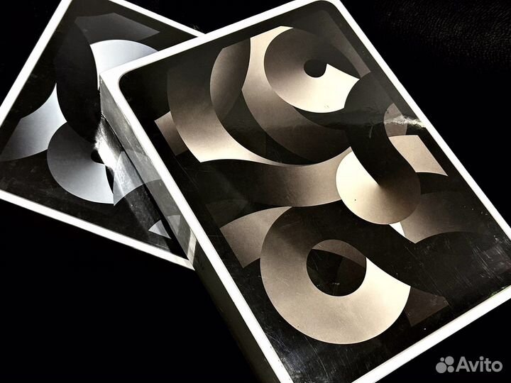 Apple iPad Air 5 (2022) 64Gb (Wi-Fi + LTE) новые