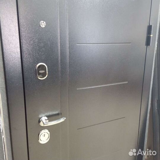 Дверь входная Фараон