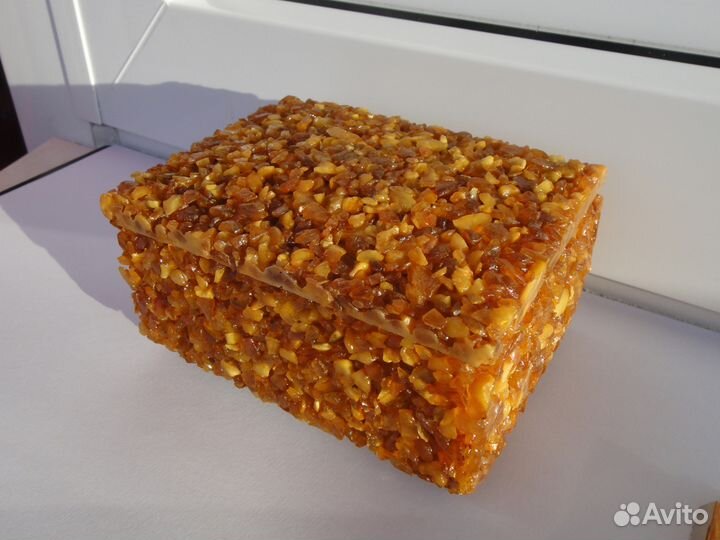 Янтарная шкатулка