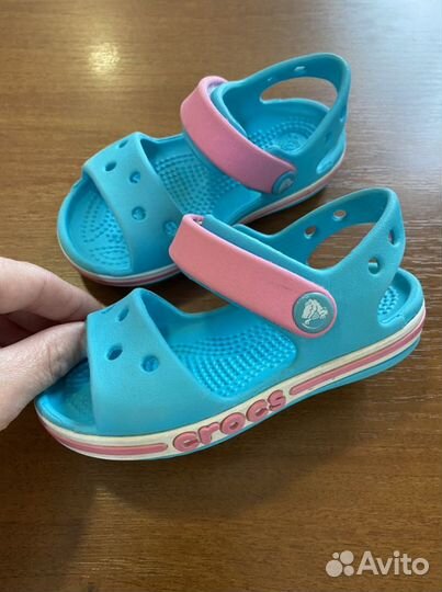 Сандали crocs c6