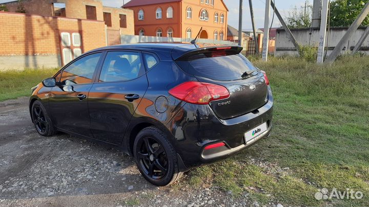 Kia Ceed 1.6 AT, 2012, 250 000 км