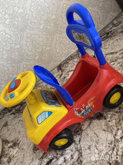 Машинка каталка