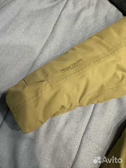 Парка helly hansen s