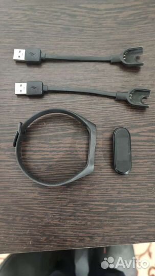 Фитнес браслет