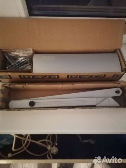 Доводчик дверной geze