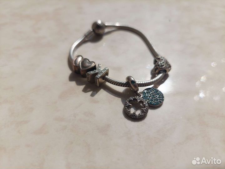 Серебряный браслет пандора с шариками
