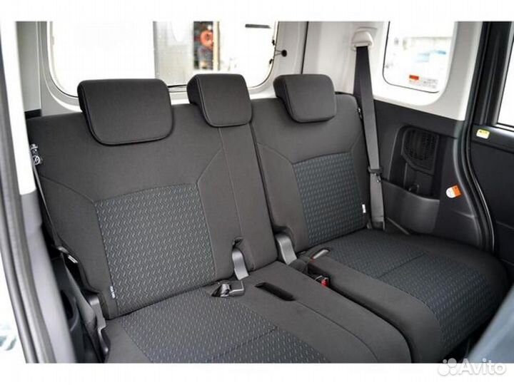 Toyota Roomy 1.0 CVT, 2021, 32 000 км