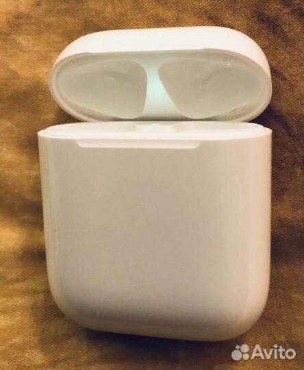 AirPods 1 зарядный футляр - Оригинал