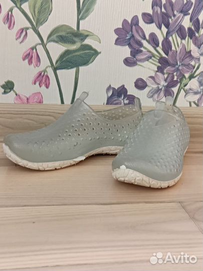 Тапочки для моря