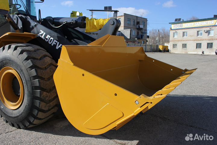 Фронтальный погрузчик XCMG ZL50FV, 2023