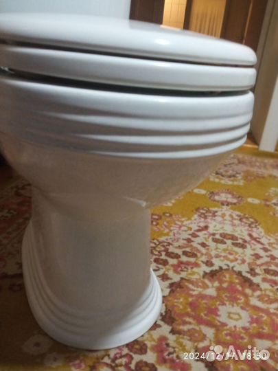 Унитазы и бачки бу