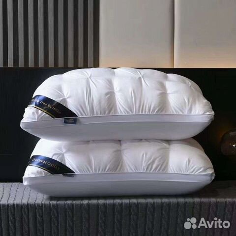 Пуховая подушка Hilton Garden