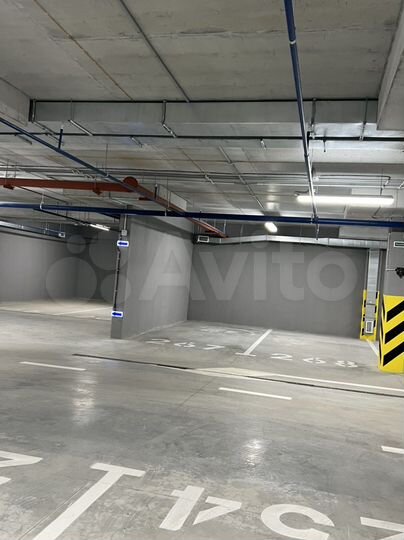 Машиноместо, 14 м²