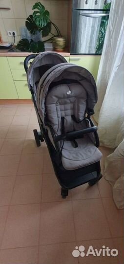 Коляска для двойни или погодок