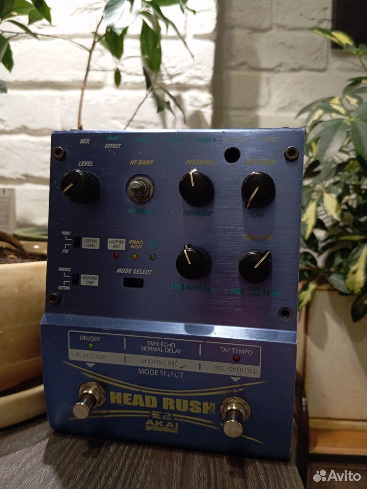 Дилей akai headrush2