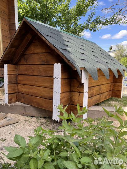 Будка из бруса