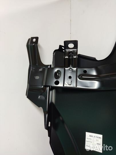 Крыло переднее правое Nissan Almera Classic B10