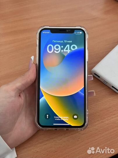 iPhone X, 256 ГБ